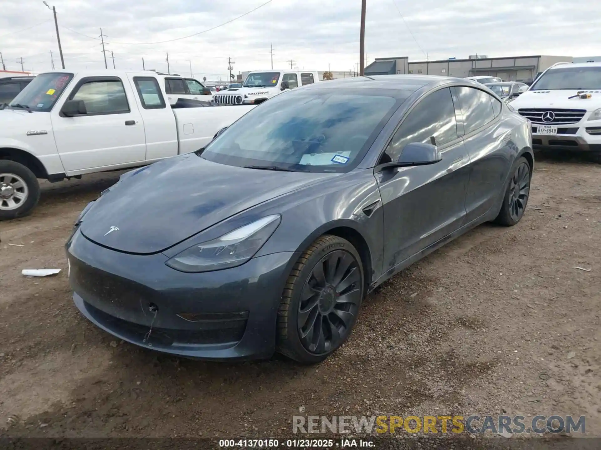 2 Photograph of a damaged car 5YJ3E1EC3PF637385 TESLA MODEL 3 2023