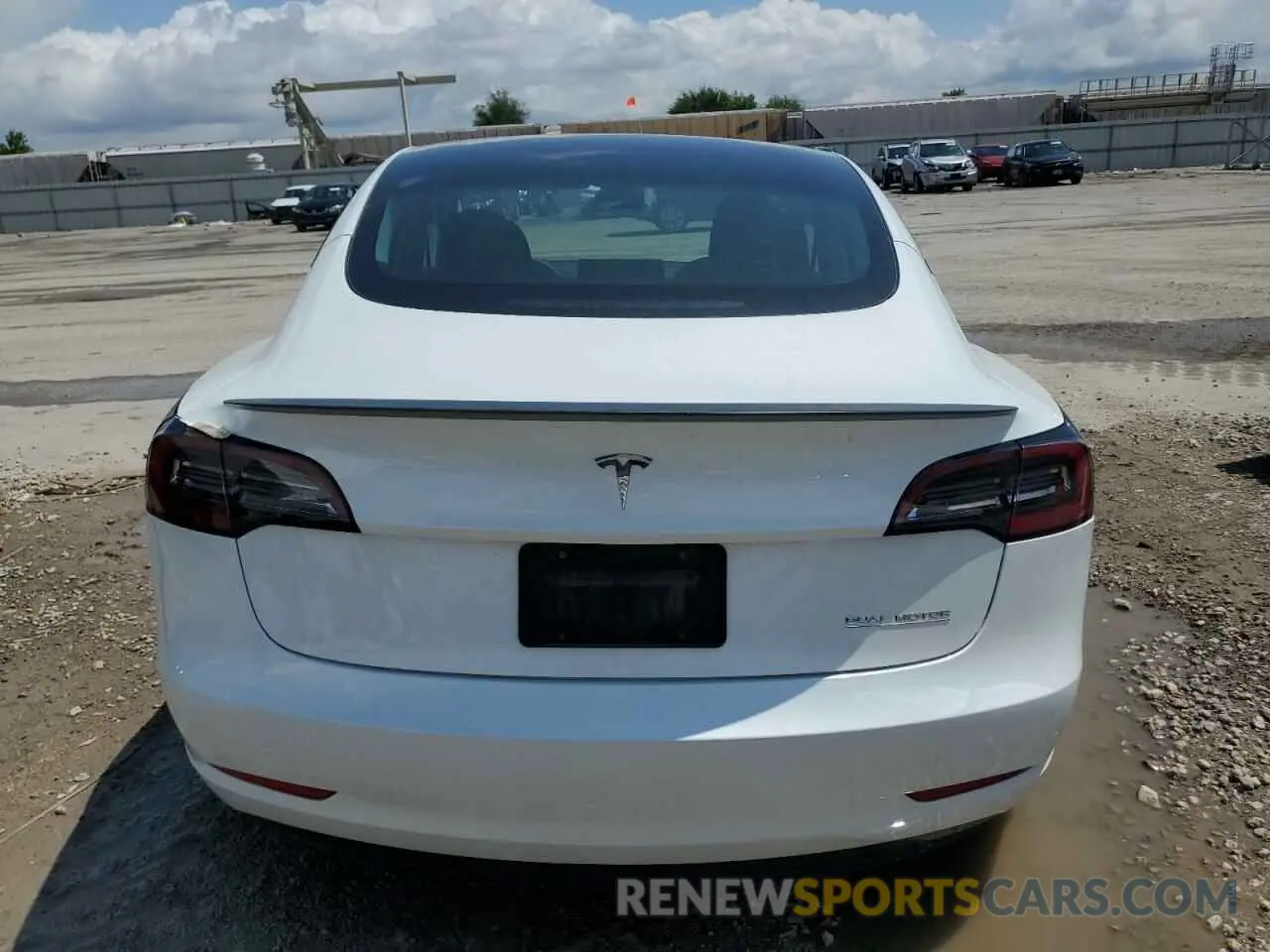 6 Photograph of a damaged car 5YJ3E1EC3PF675246 TESLA MODEL 3 2023