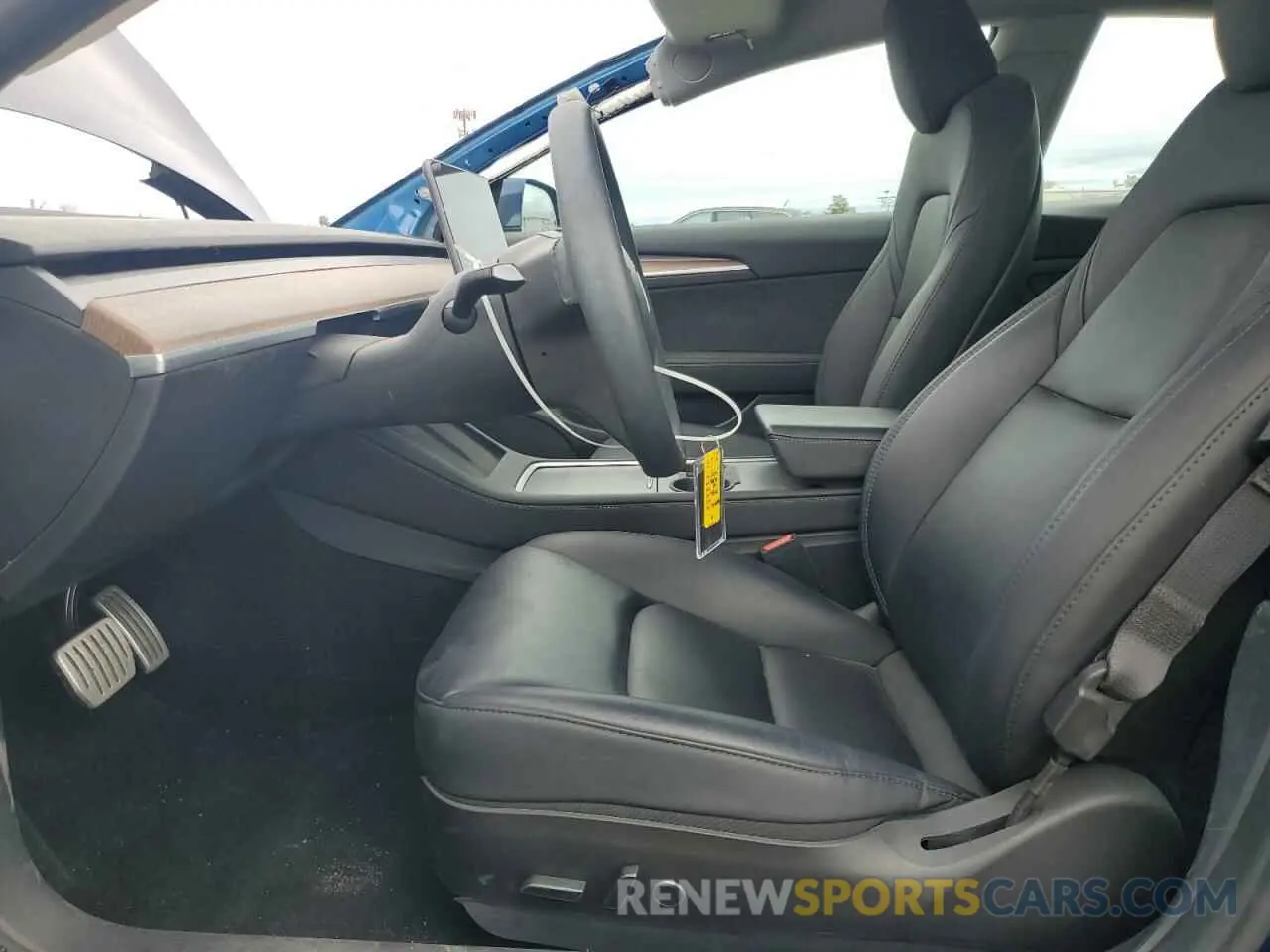 7 Photograph of a damaged car 5YJ3E1EC3PF704034 TESLA MODEL 3 2023