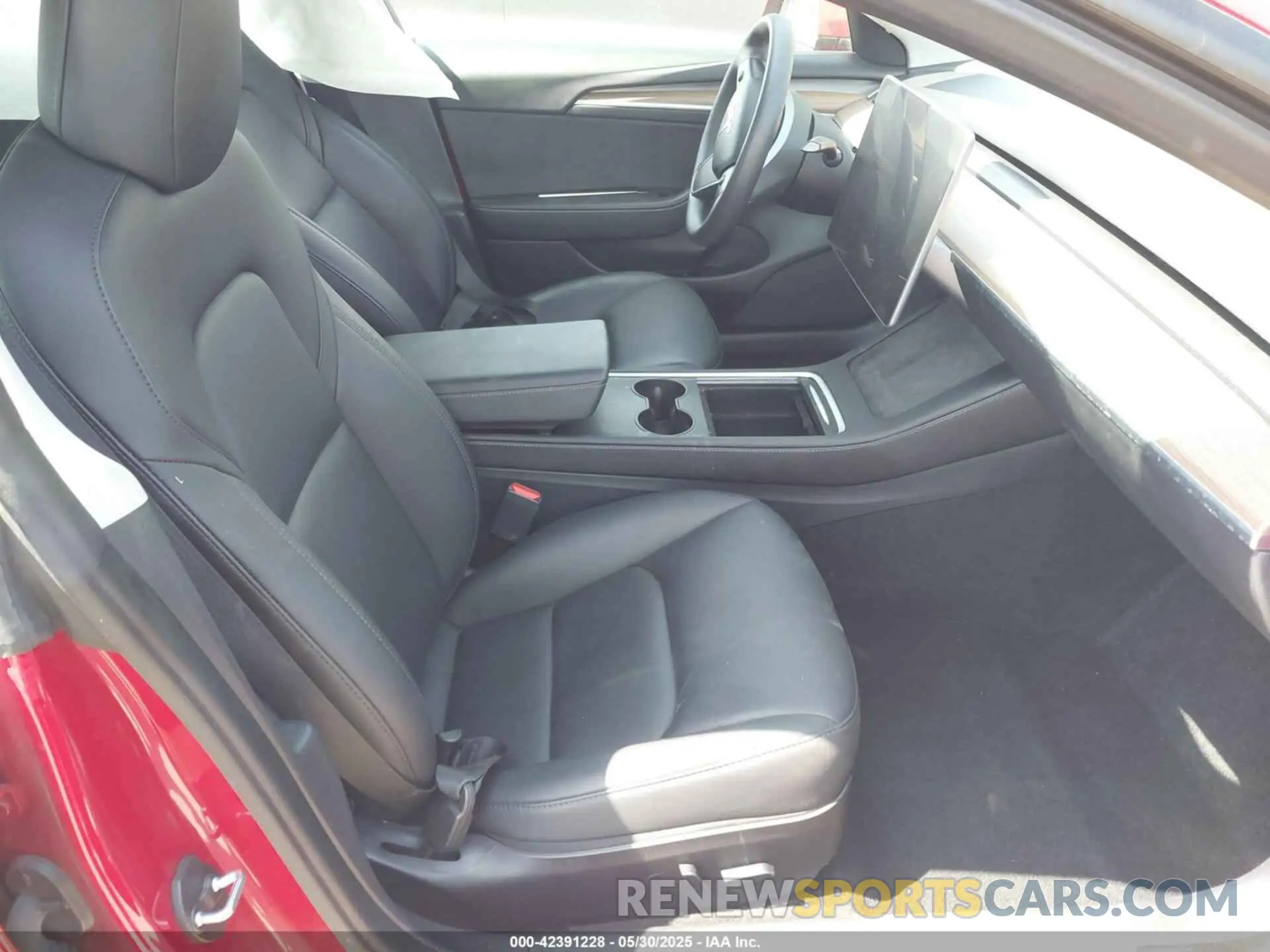 5 Photograph of a damaged car 5YJ3E1EC4PF393777 TESLA MODEL 3 2023