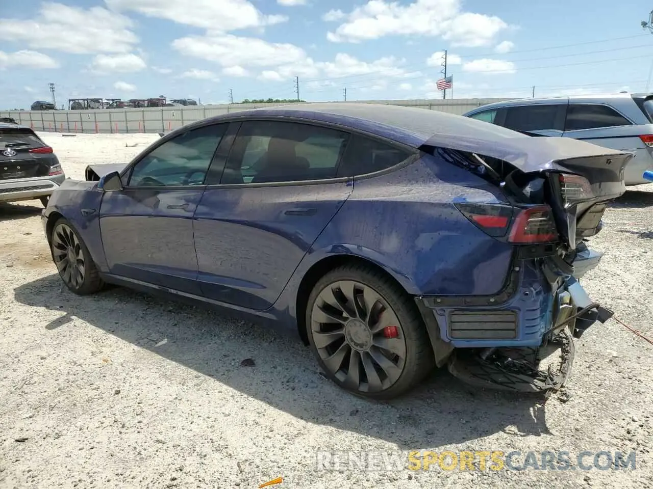 2 Photograph of a damaged car 5YJ3E1EC4PF558646 TESLA MODEL 3 2023