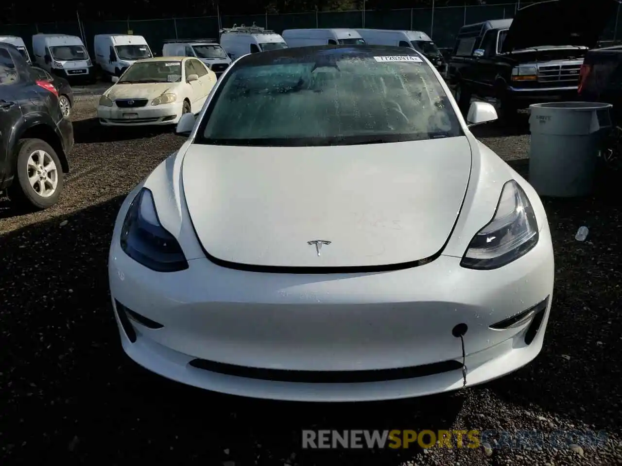 5 Photograph of a damaged car 5YJ3E1EC4PF586916 TESLA MODEL 3 2023