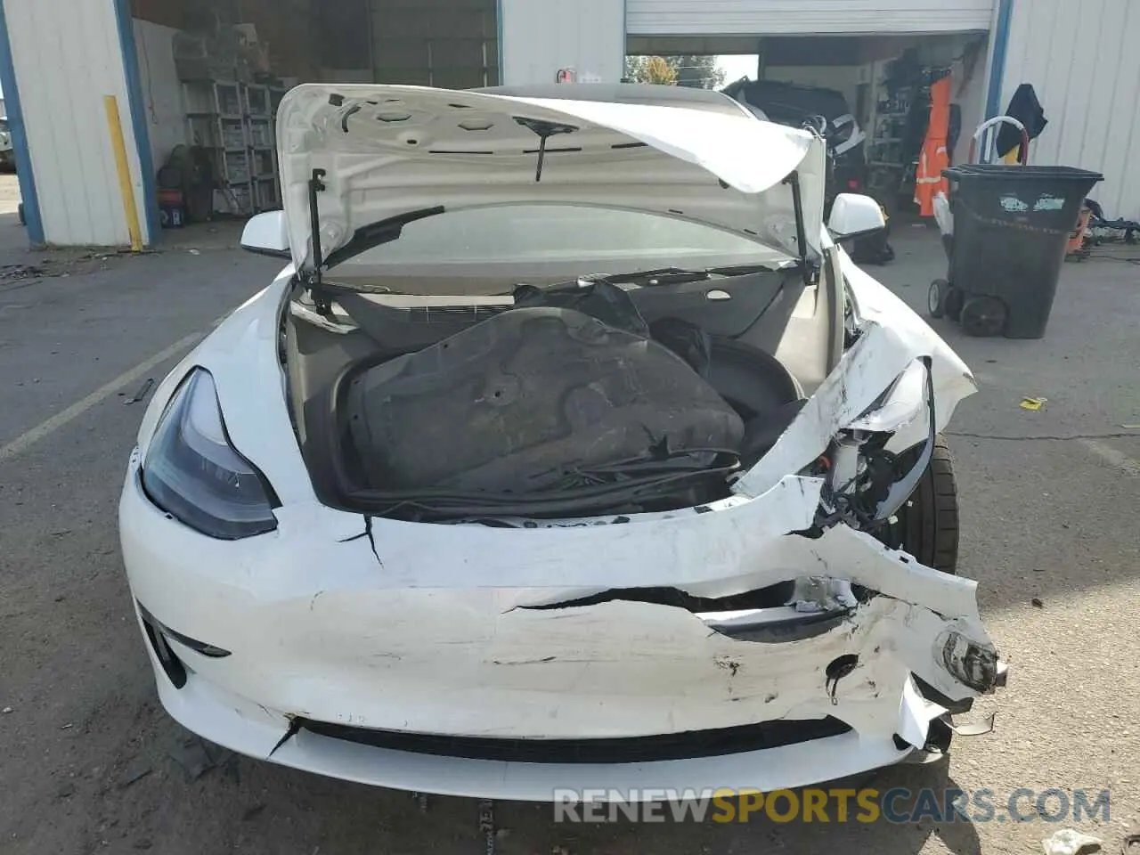 5 Photograph of a damaged car 5YJ3E1EC4PF599830 TESLA MODEL 3 2023