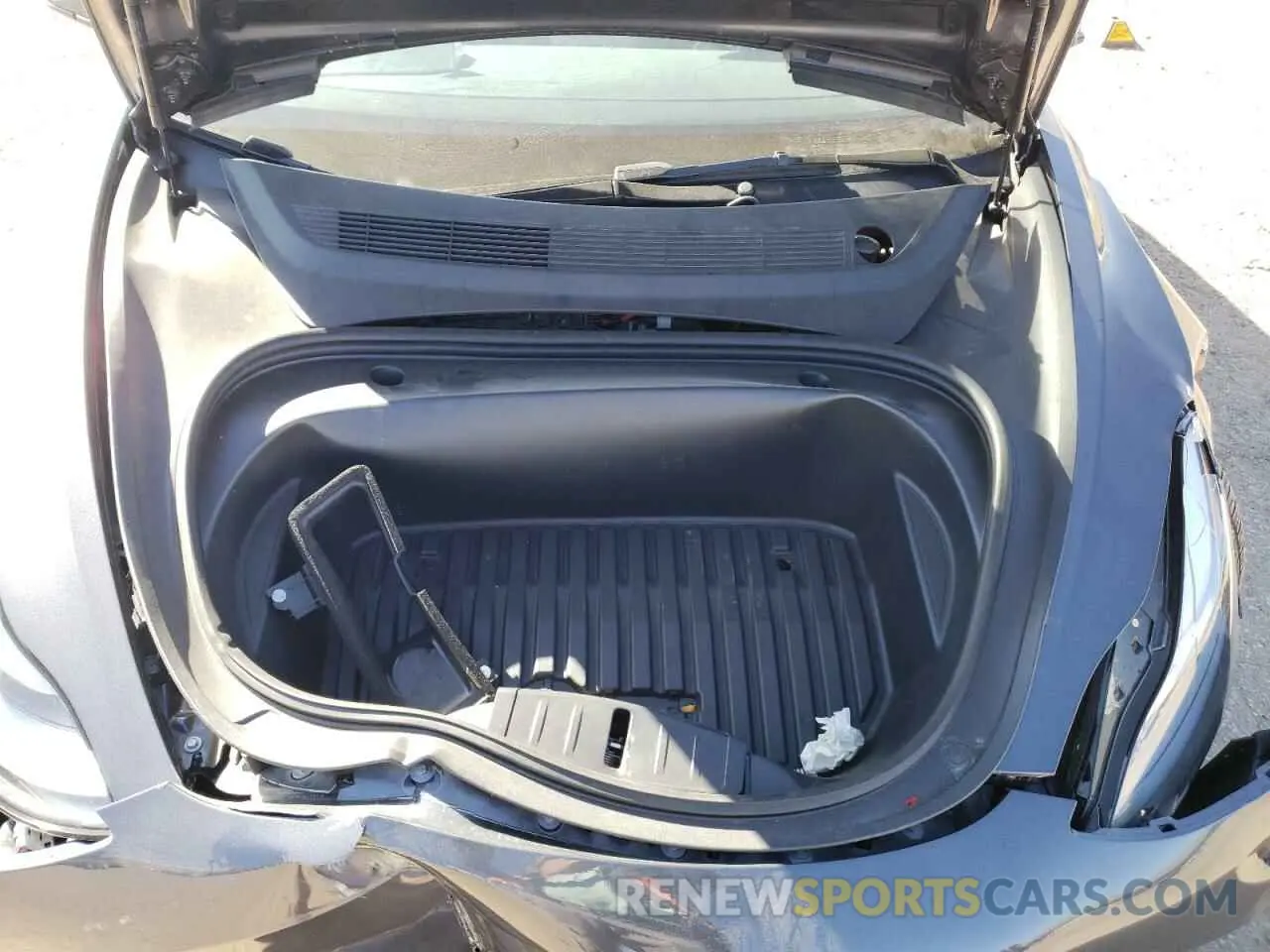 11 Photograph of a damaged car 5YJ3E1EC4PF623138 TESLA MODEL 3 2023