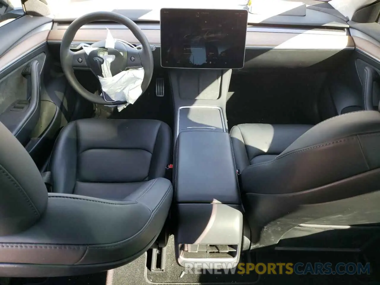 8 Photograph of a damaged car 5YJ3E1EC4PF623138 TESLA MODEL 3 2023