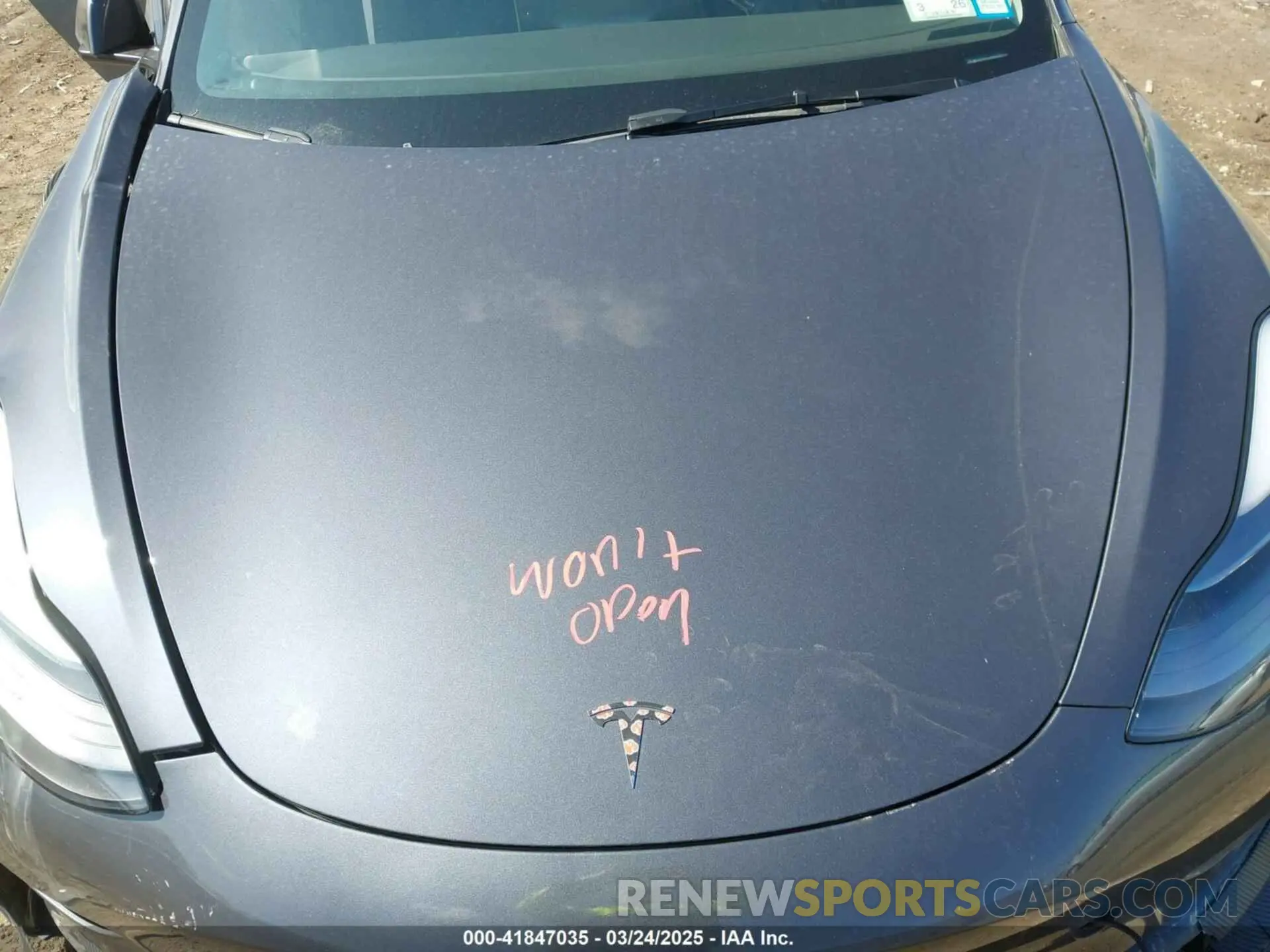 10 Photograph of a damaged car 5YJ3E1EC4PF633961 TESLA MODEL 3 2023