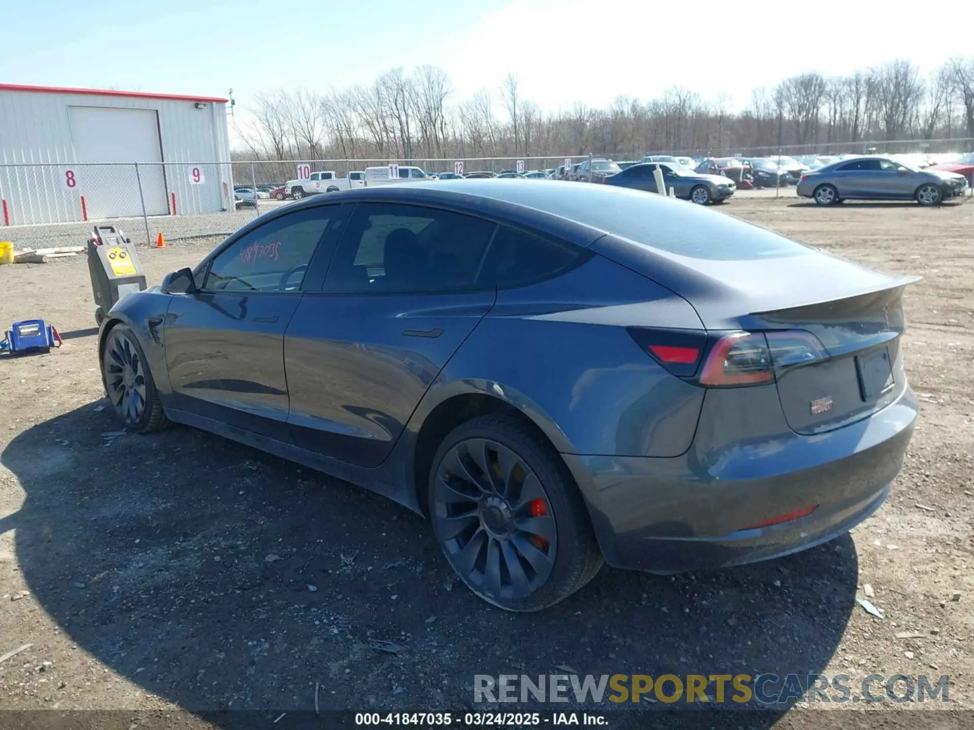 3 Photograph of a damaged car 5YJ3E1EC4PF633961 TESLA MODEL 3 2023