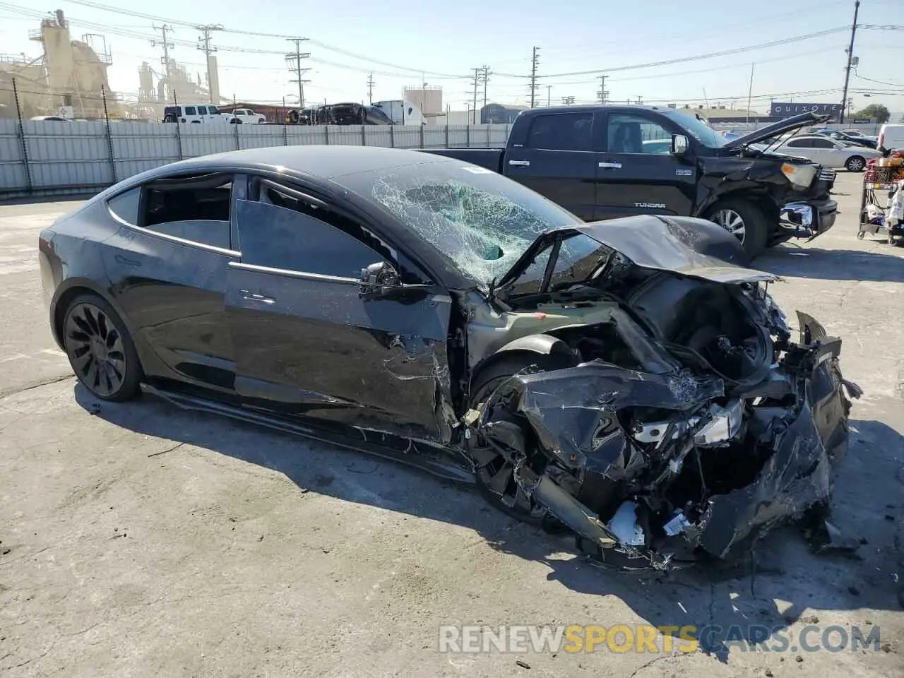4 Photograph of a damaged car 5YJ3E1EC4PF693819 TESLA MODEL 3 2023