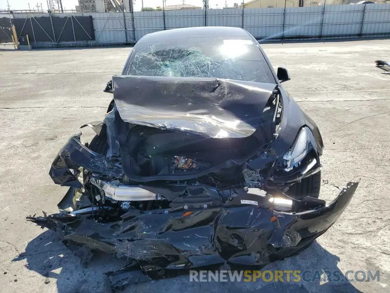 5 Photograph of a damaged car 5YJ3E1EC4PF693819 TESLA MODEL 3 2023