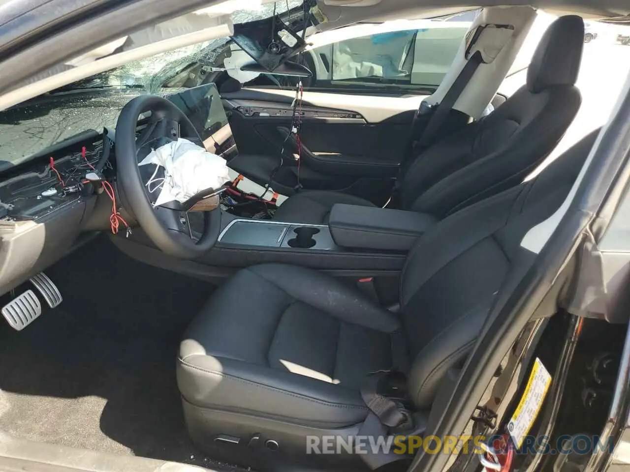 7 Photograph of a damaged car 5YJ3E1EC4PF693819 TESLA MODEL 3 2023