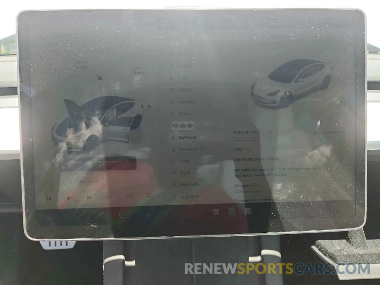 9 Photograph of a damaged car 5YJ3E1EC4PF697529 TESLA MODEL 3 2023