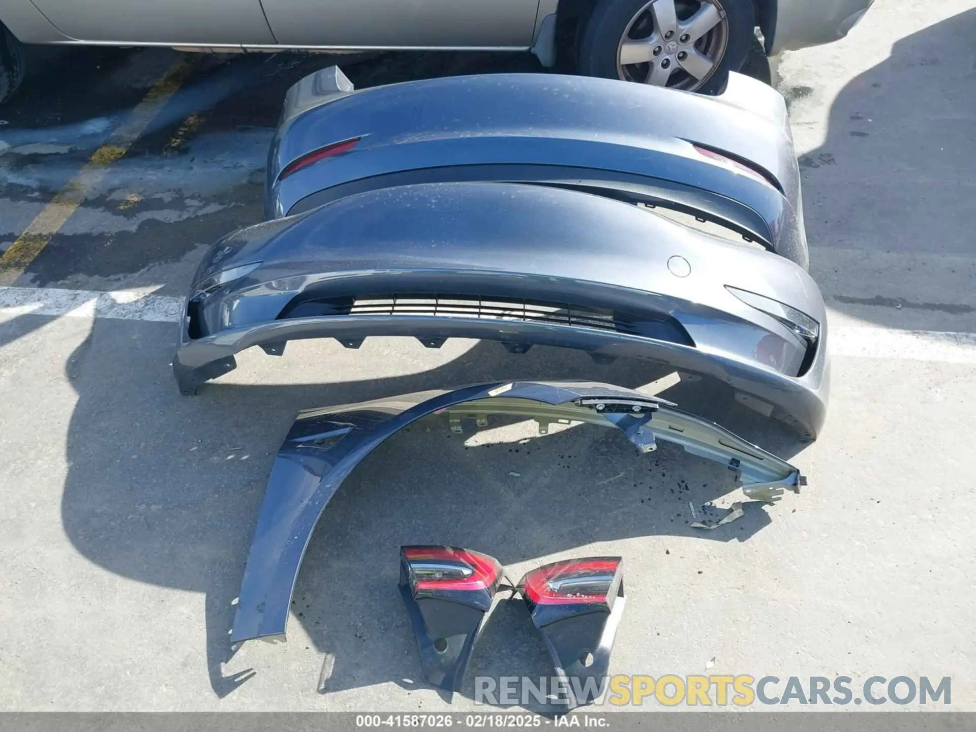 12 Photograph of a damaged car 5YJ3E1EC4PF705449 TESLA MODEL 3 2023