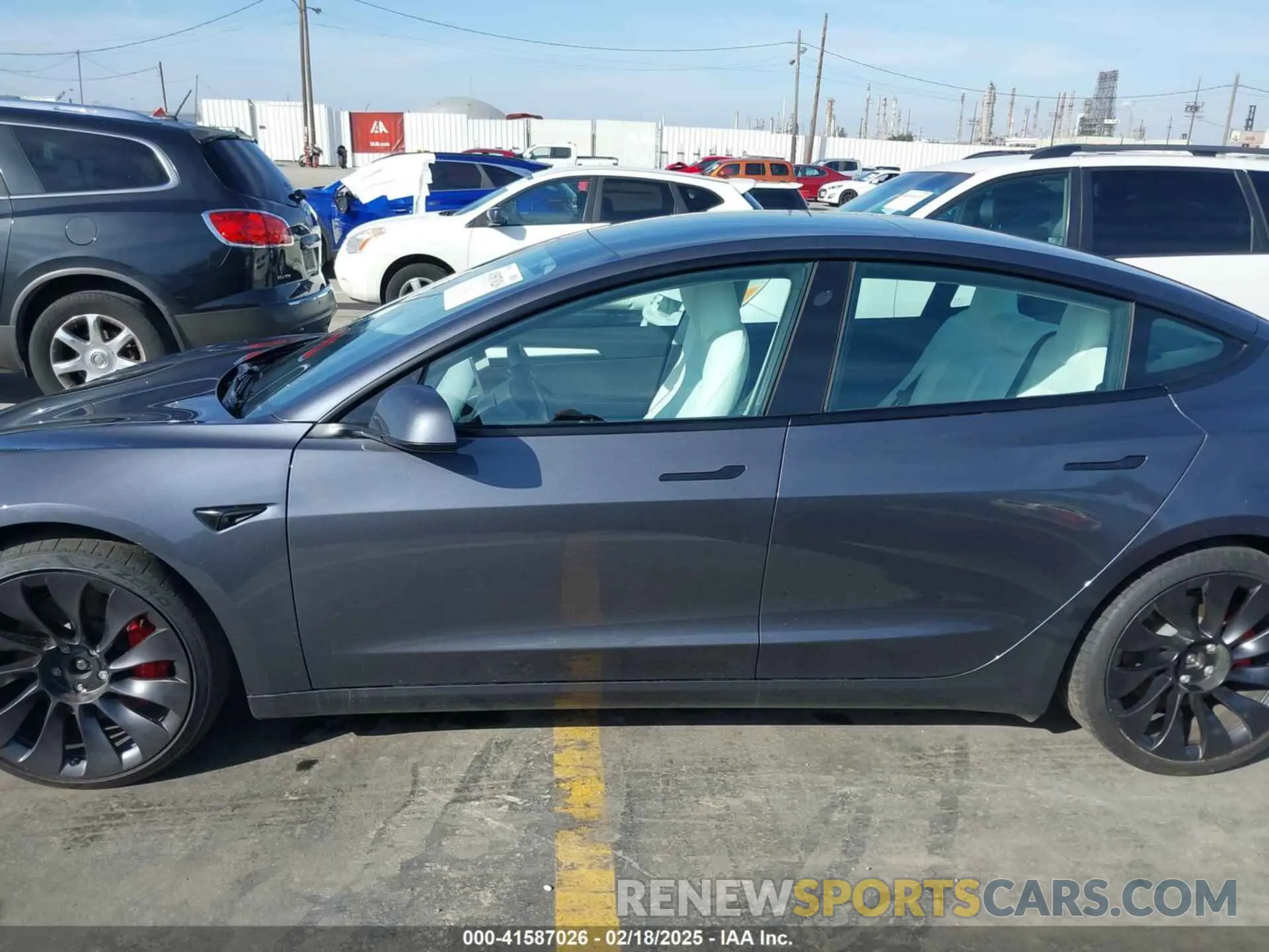 15 Photograph of a damaged car 5YJ3E1EC4PF705449 TESLA MODEL 3 2023