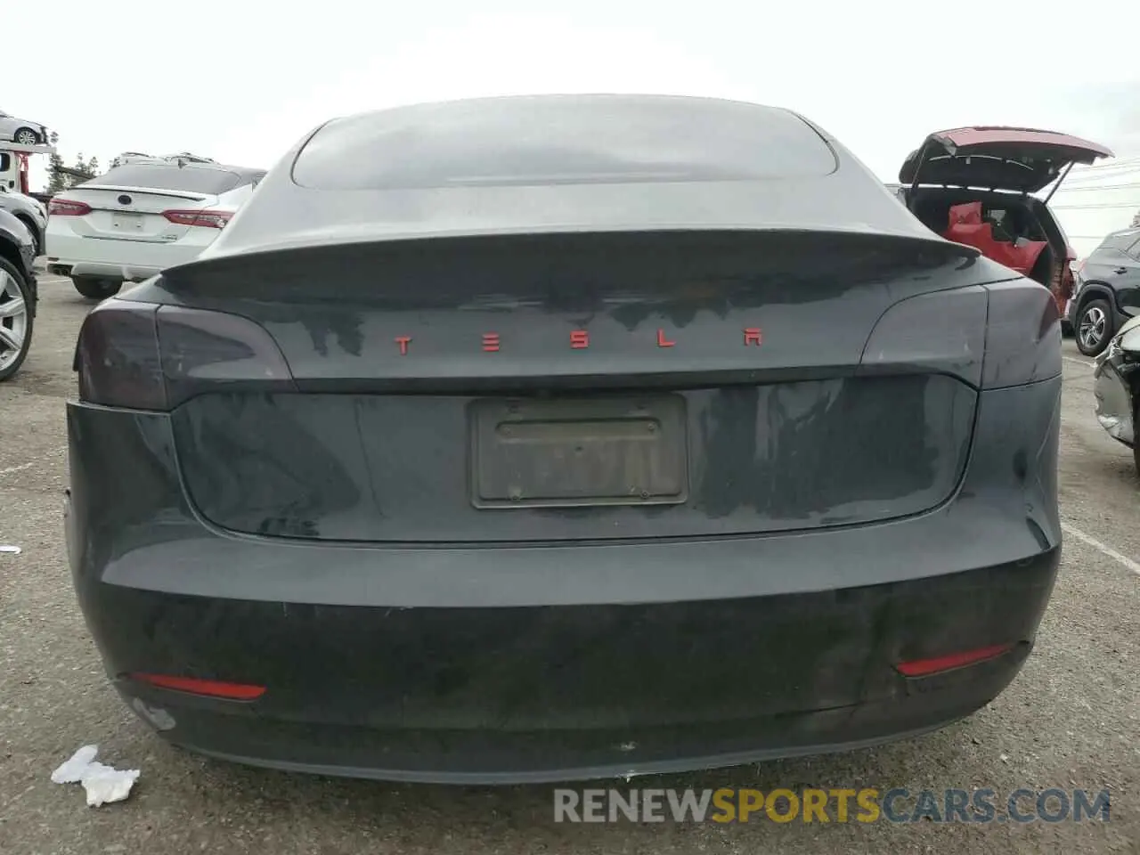 6 Photograph of a damaged car 5YJ3E1EC5PF399202 TESLA MODEL 3 2023