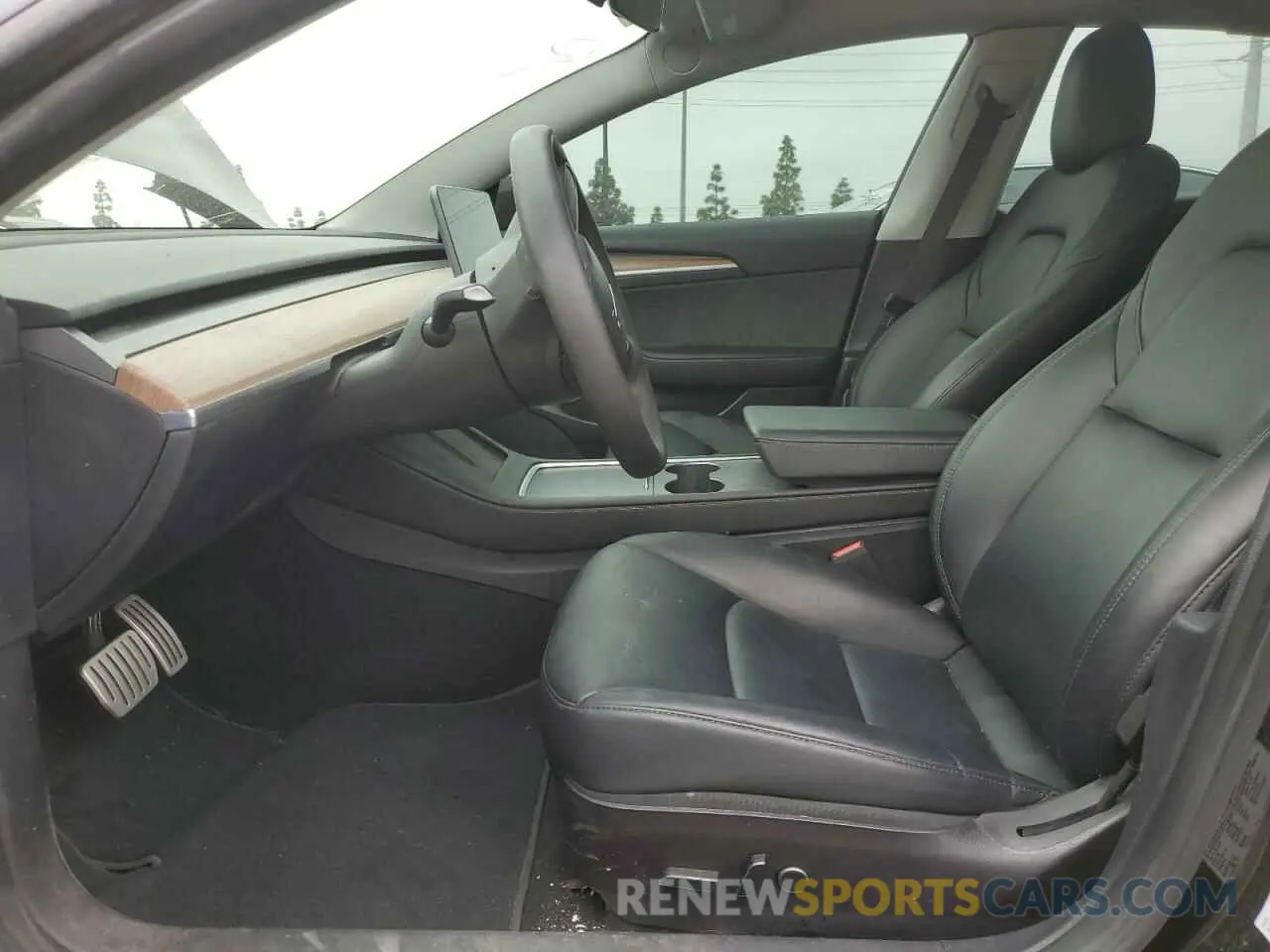 7 Photograph of a damaged car 5YJ3E1EC5PF399202 TESLA MODEL 3 2023