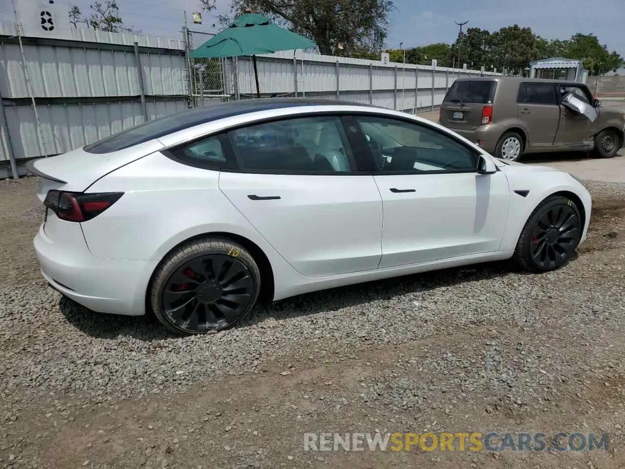 3 Photograph of a damaged car 5YJ3E1EC5PF487845 TESLA MODEL 3 2023