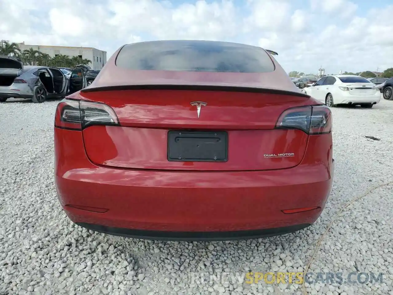 6 Photograph of a damaged car 5YJ3E1EC5PF488512 TESLA MODEL 3 2023