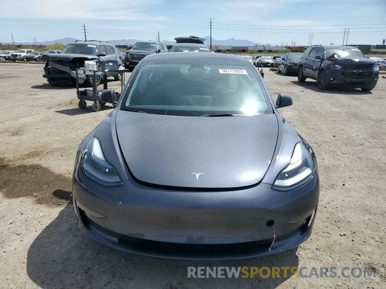 5 Photograph of a damaged car 5YJ3E1EC5PF633483 TESLA MODEL 3 2023