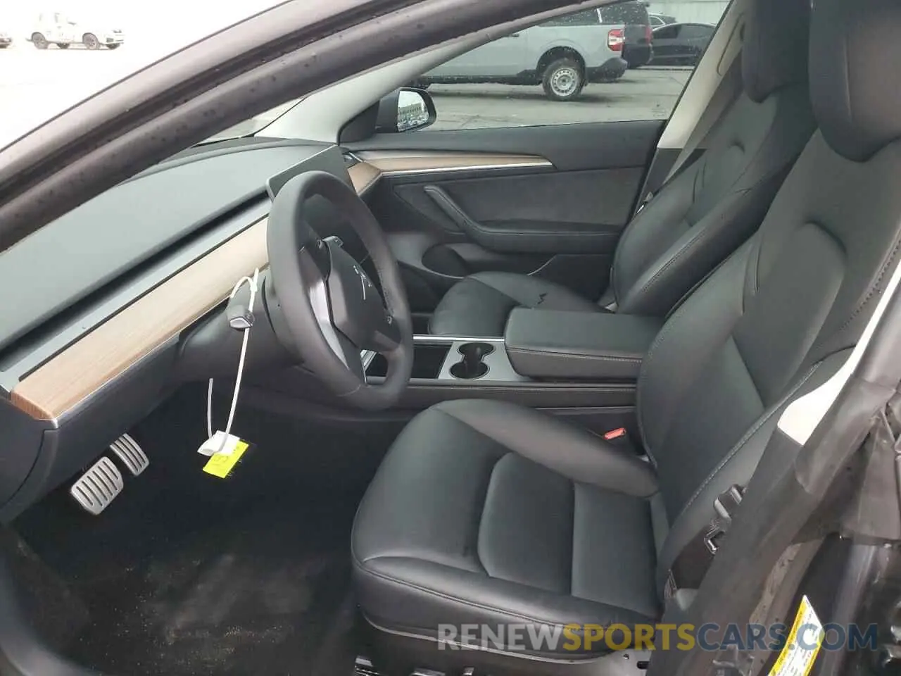 7 Photograph of a damaged car 5YJ3E1EC5PF634522 TESLA MODEL 3 2023