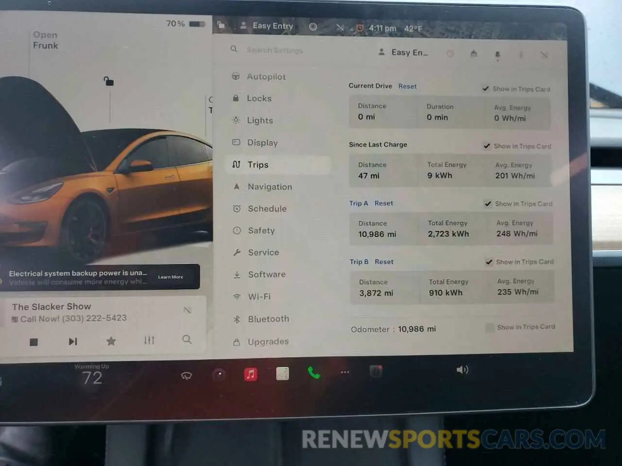 9 Photograph of a damaged car 5YJ3E1EC5PF634522 TESLA MODEL 3 2023