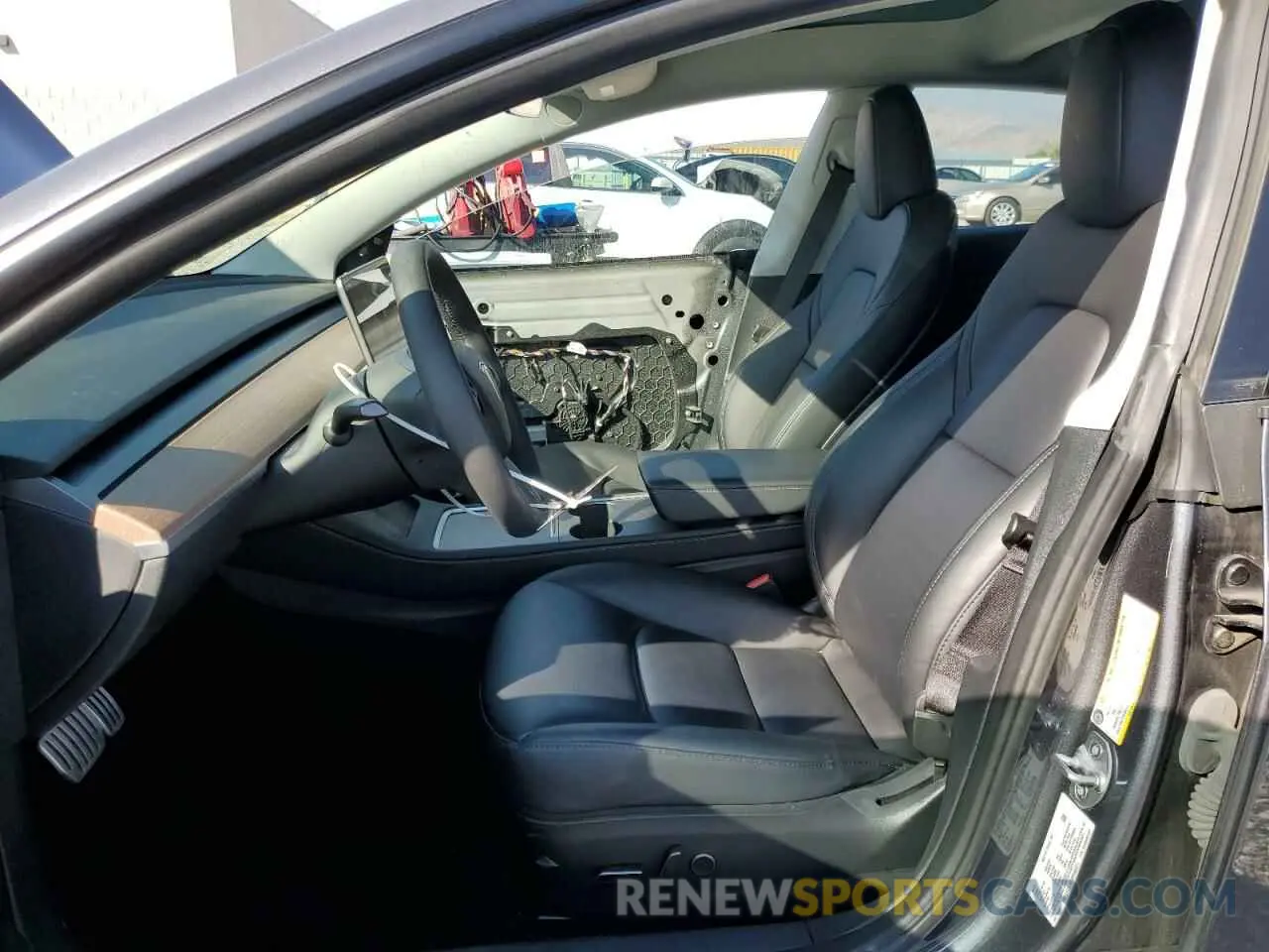 7 Photograph of a damaged car 5YJ3E1EC5PF635511 TESLA MODEL 3 2023