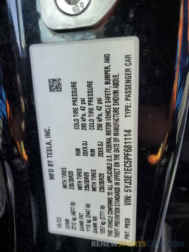 14 Photograph of a damaged car 5YJ3E1EC5PF681114 TESLA MODEL 3 2023