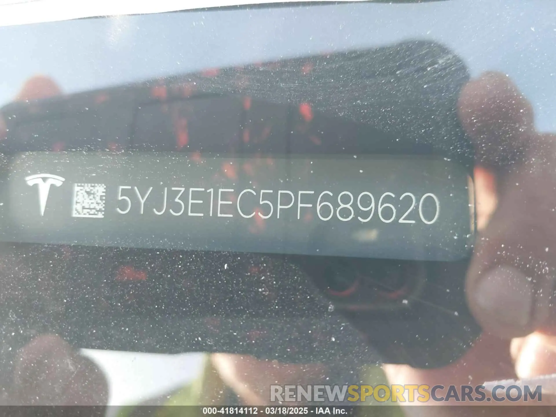 9 Photograph of a damaged car 5YJ3E1EC5PF689620 TESLA MODEL 3 2023