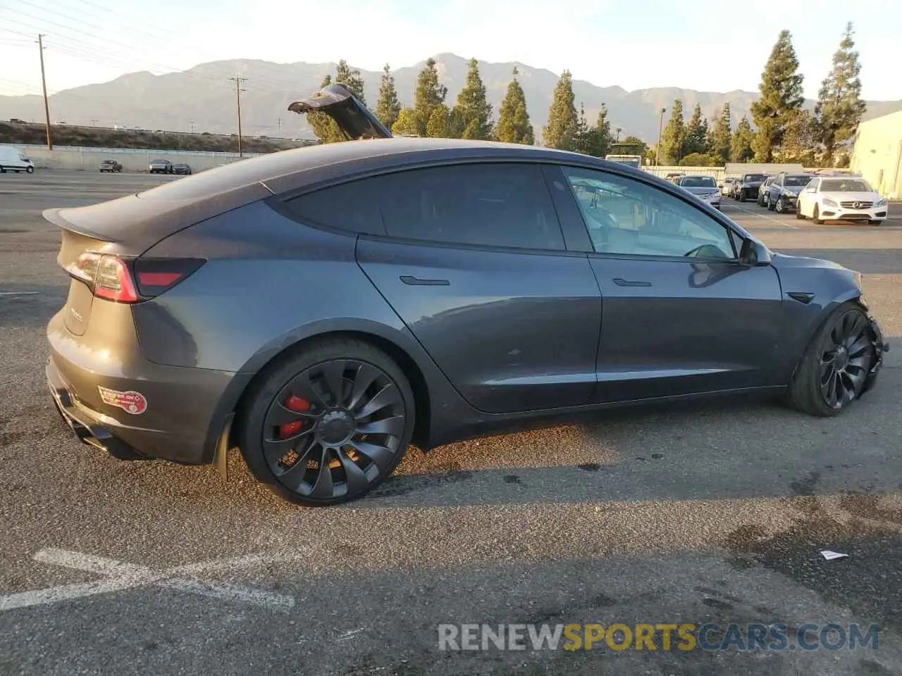 3 Photograph of a damaged car 5YJ3E1EC5PF691822 TESLA MODEL 3 2023