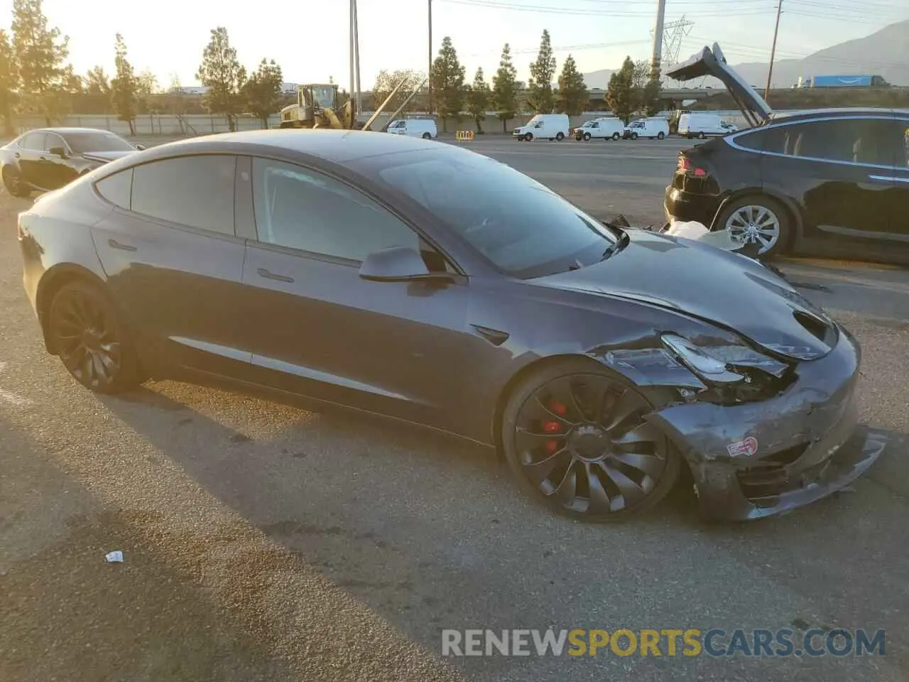 4 Photograph of a damaged car 5YJ3E1EC5PF691822 TESLA MODEL 3 2023