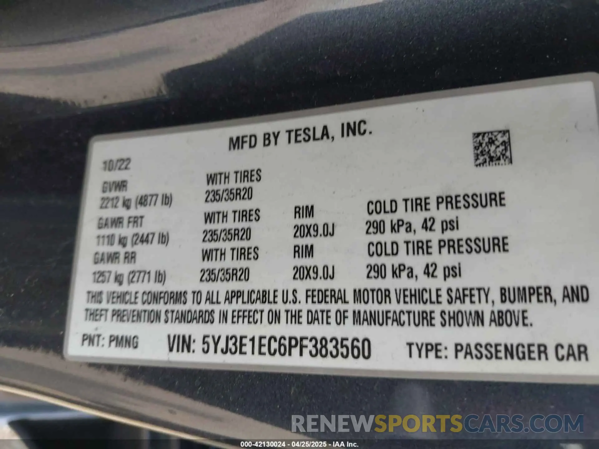 9 Photograph of a damaged car 5YJ3E1EC6PF383560 TESLA MODEL 3 2023