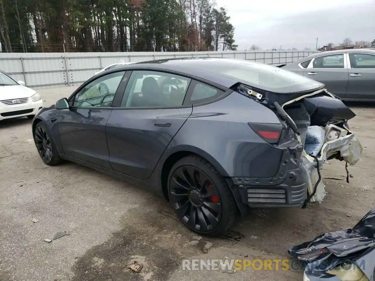 2 Photograph of a damaged car 5YJ3E1EC6PF404889 TESLA MODEL 3 2023