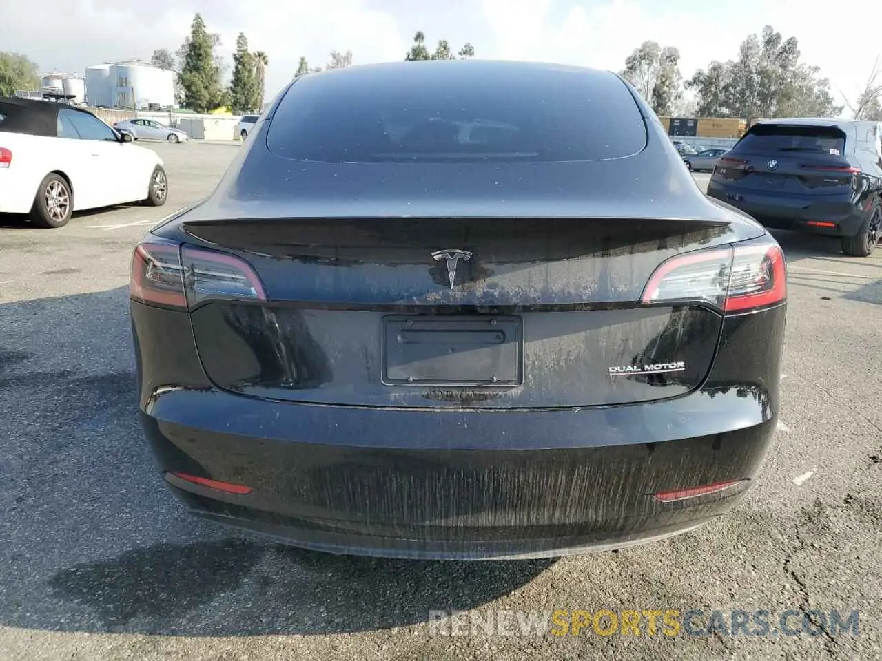 6 Photograph of a damaged car 5YJ3E1EC6PF422079 TESLA MODEL 3 2023