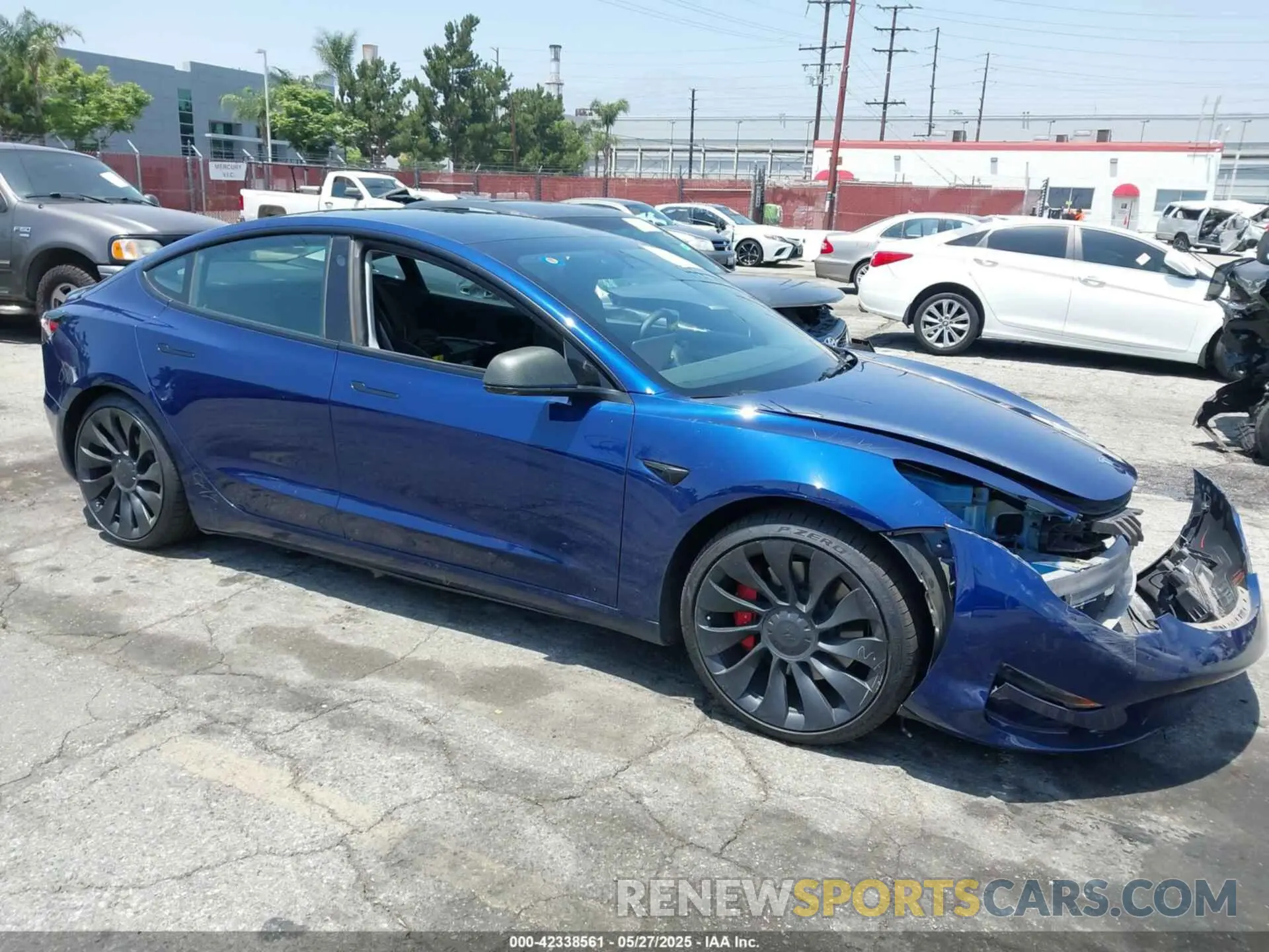 1 Photograph of a damaged car 5YJ3E1EC6PF431574 TESLA MODEL 3 2023