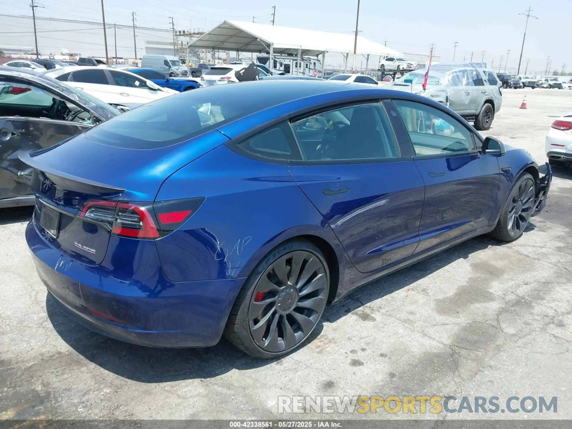 4 Photograph of a damaged car 5YJ3E1EC6PF431574 TESLA MODEL 3 2023