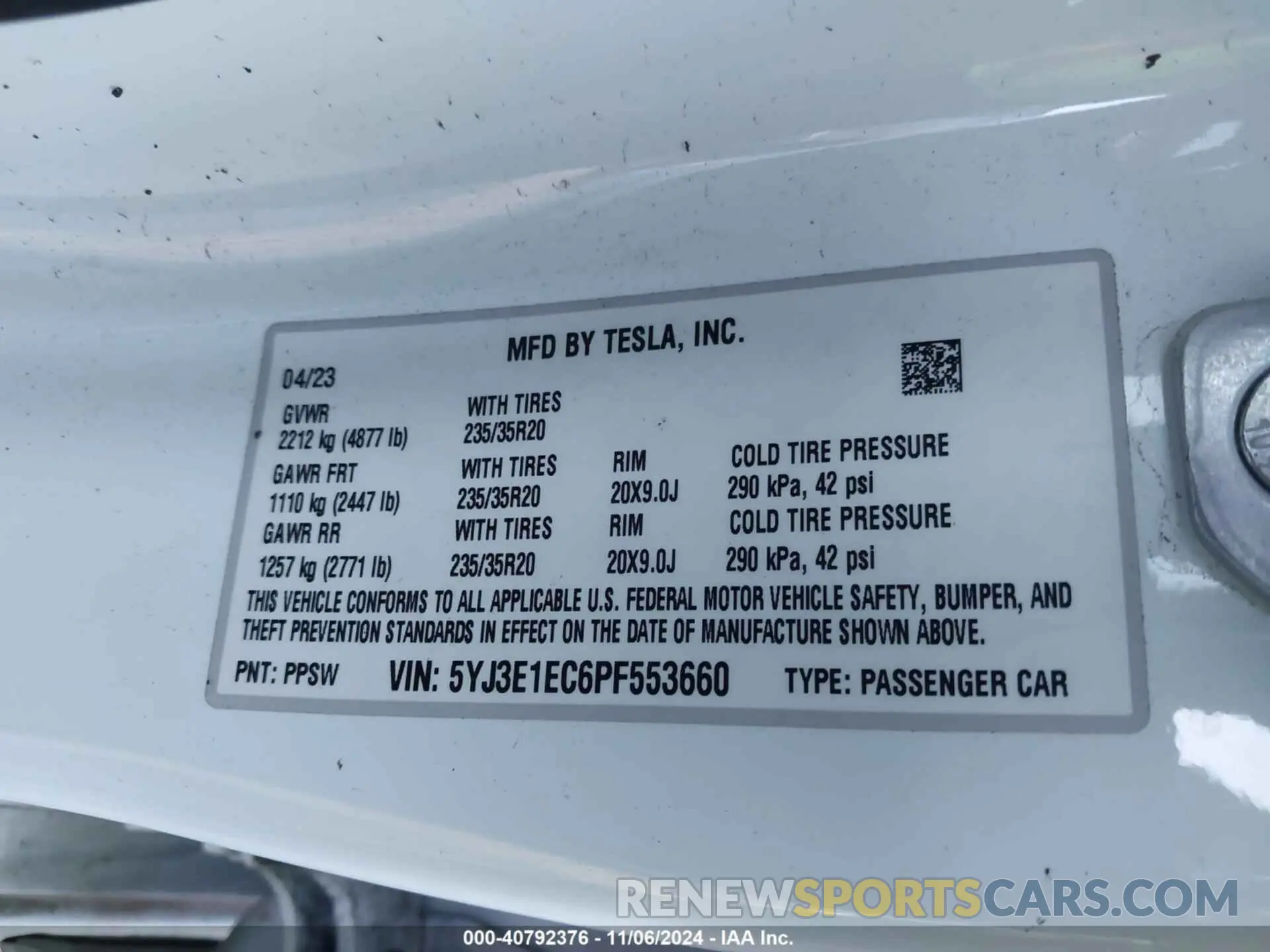 9 Photograph of a damaged car 5YJ3E1EC6PF553660 TESLA MODEL 3 2023