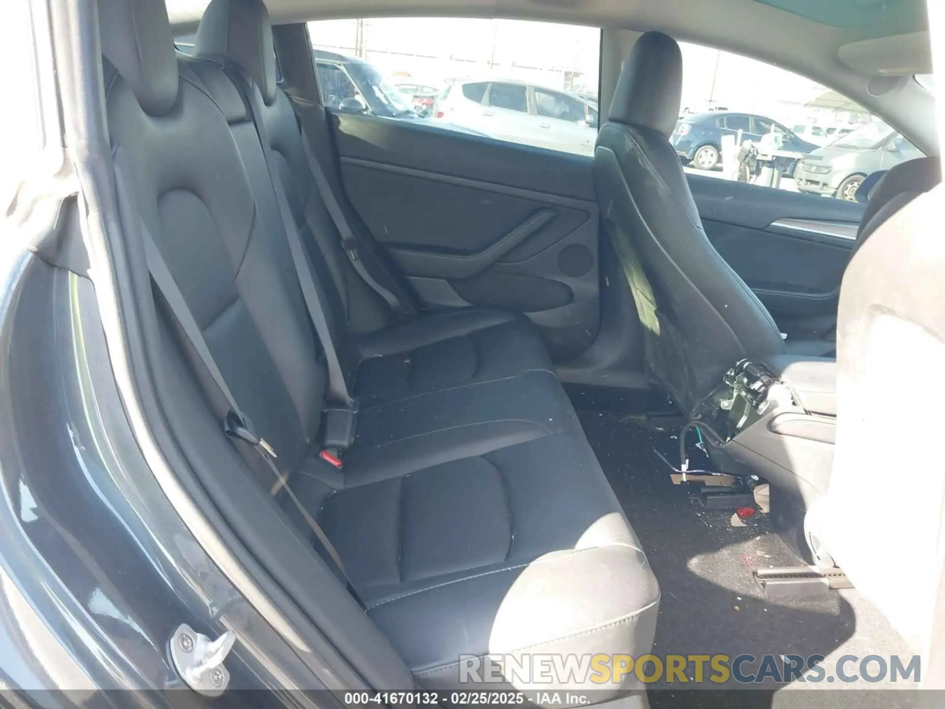 8 Photograph of a damaged car 5YJ3E1EC6PF714766 TESLA MODEL 3 2023