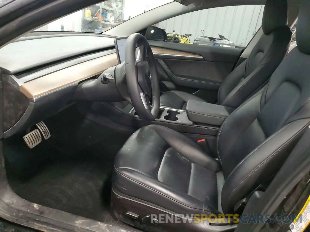 7 Photograph of a damaged car 5YJ3E1EC7PF399105 TESLA MODEL 3 2023