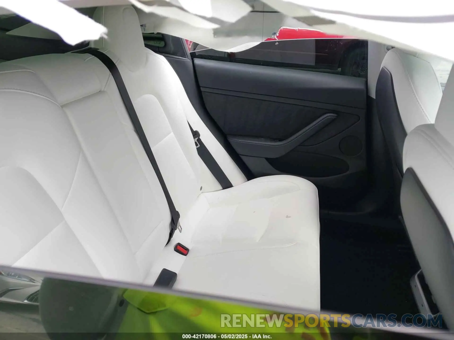 8 Photograph of a damaged car 5YJ3E1EC7PF420907 TESLA MODEL 3 2023
