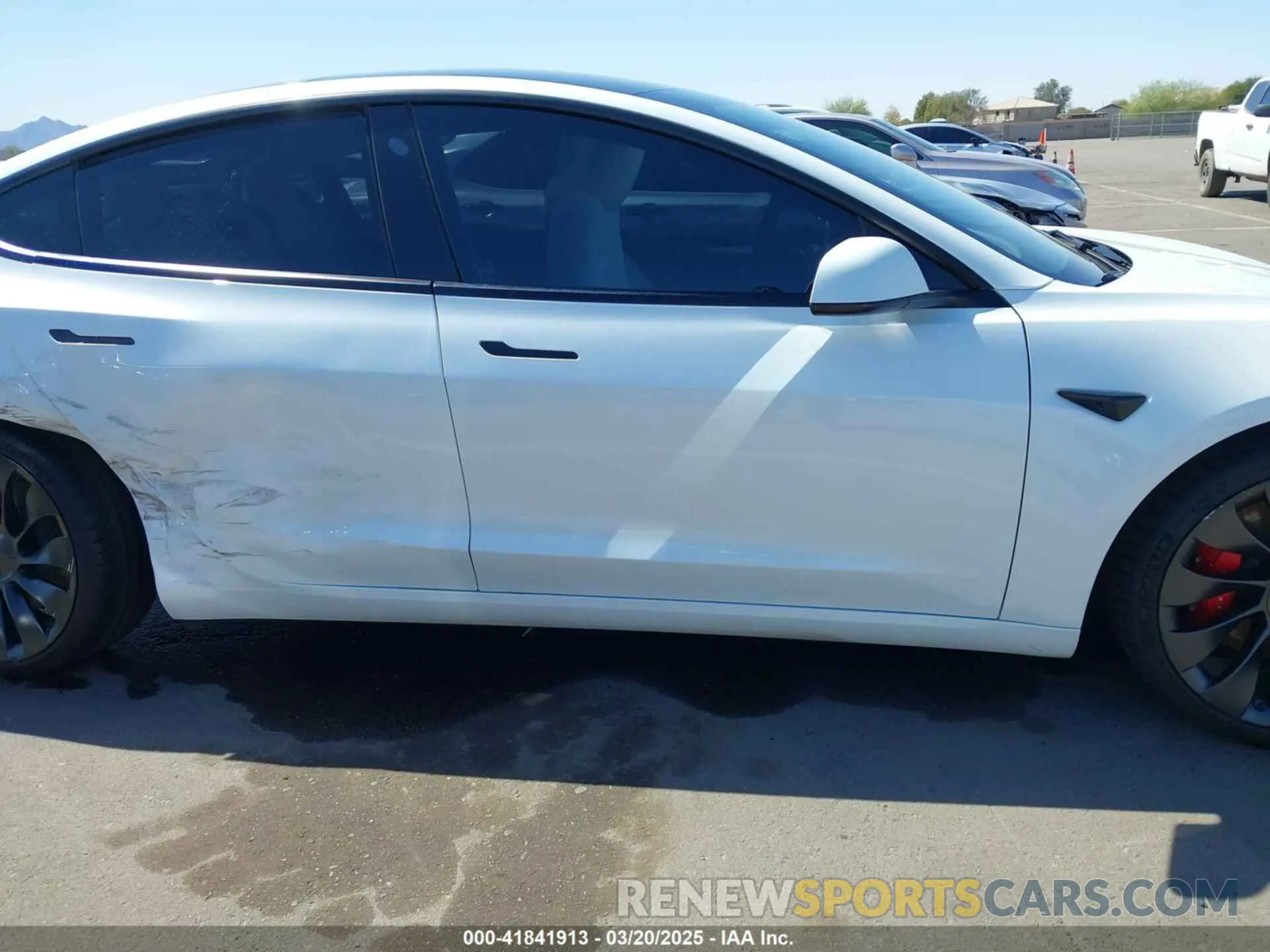 13 Photograph of a damaged car 5YJ3E1EC7PF432748 TESLA MODEL 3 2023