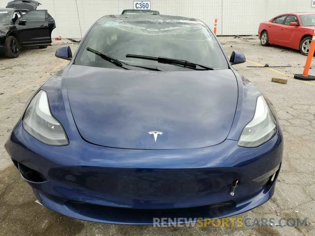 5 Photograph of a damaged car 5YJ3E1EC7PF488706 TESLA MODEL 3 2023