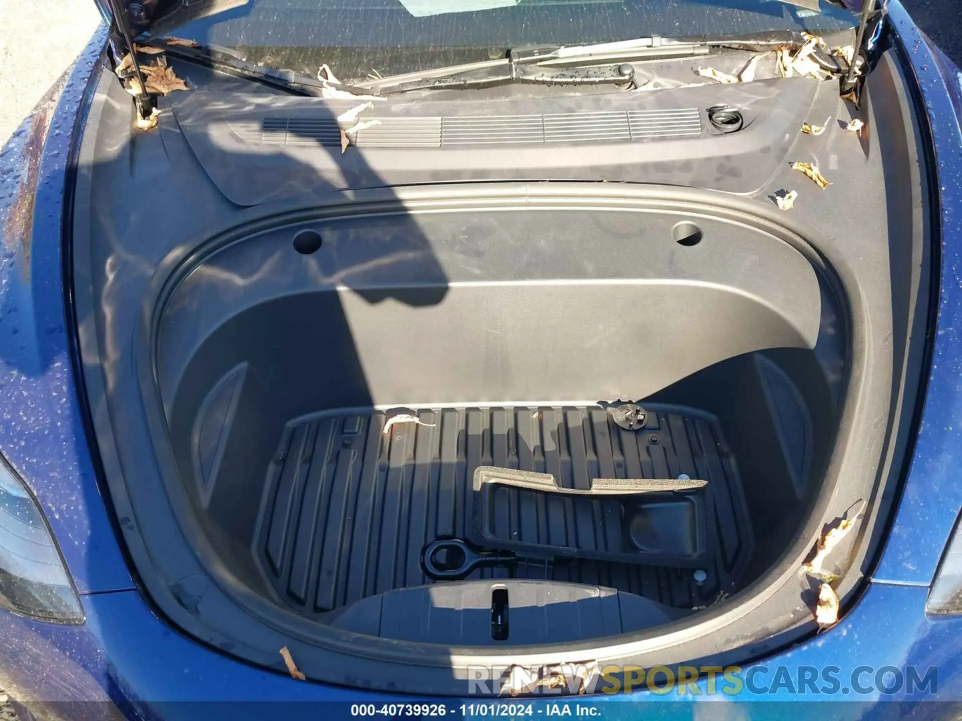 10 Photograph of a damaged car 5YJ3E1EC7PF690171 TESLA MODEL 3 2023