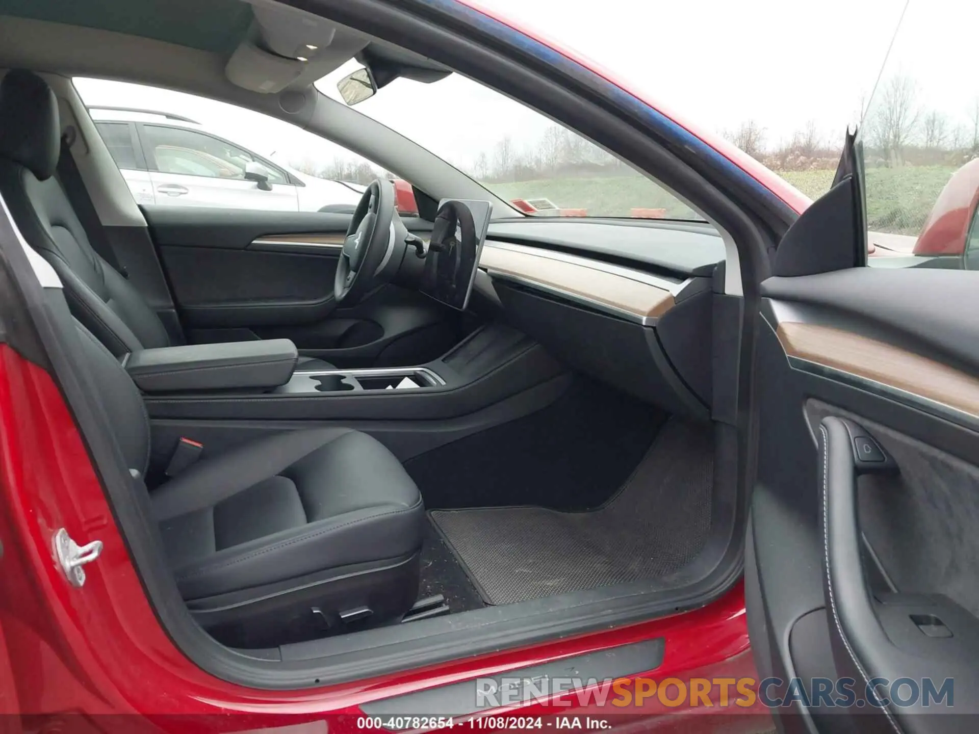 5 Photograph of a damaged car 5YJ3E1EC9PF408466 TESLA MODEL 3 2023