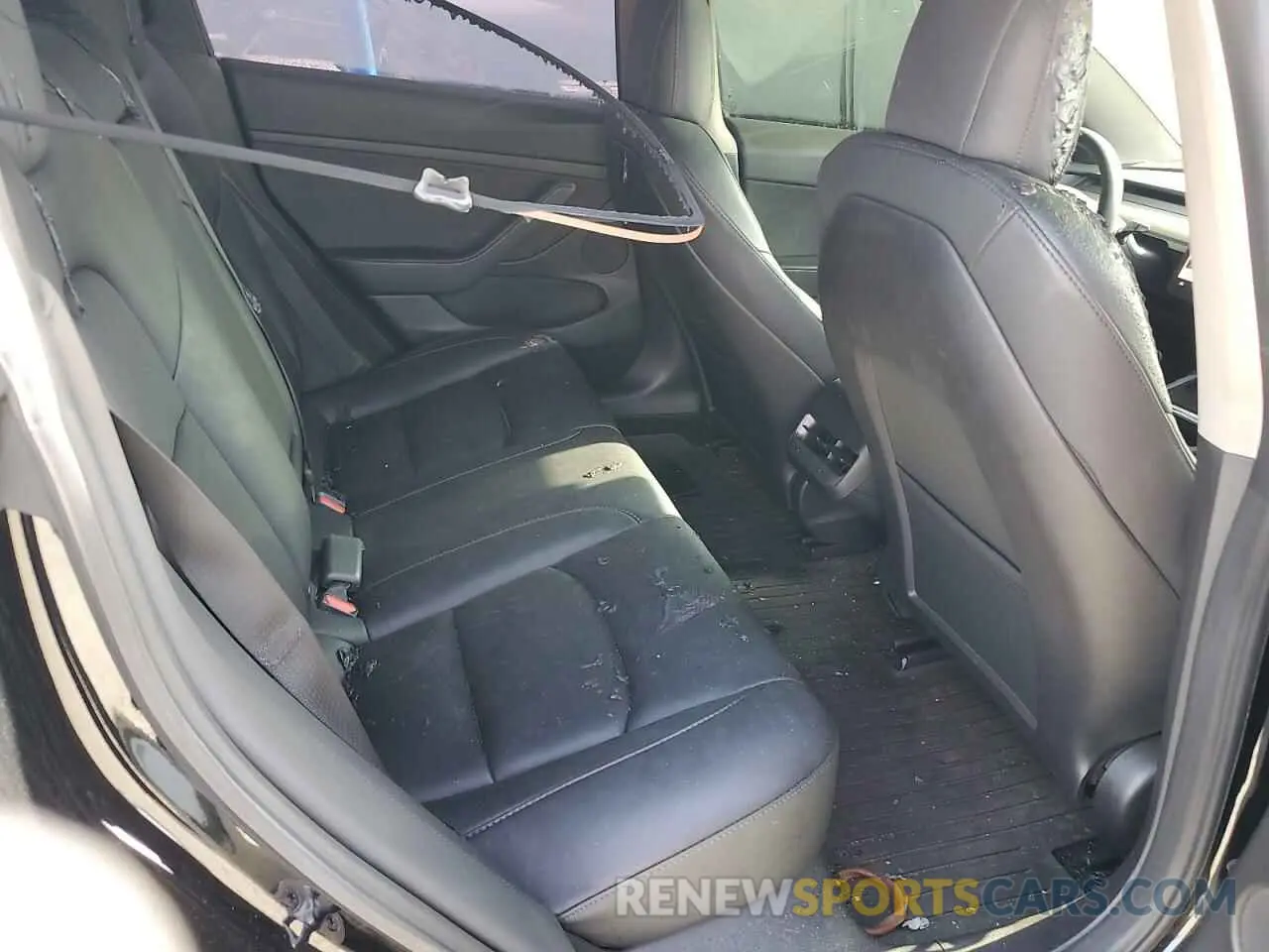 10 Photograph of a damaged car 5YJ3E1EC9PF414218 TESLA MODEL 3 2023