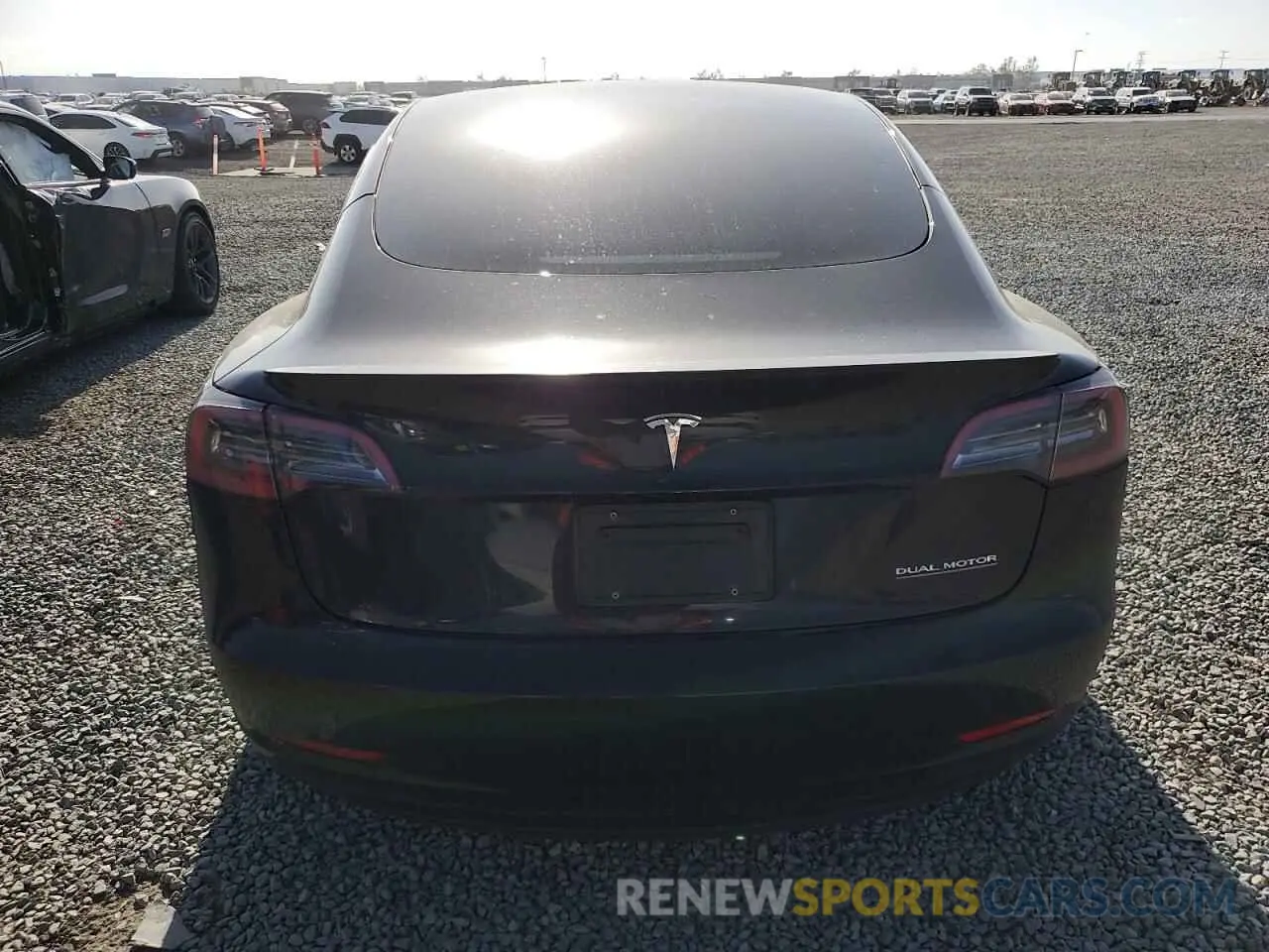 6 Photograph of a damaged car 5YJ3E1EC9PF414218 TESLA MODEL 3 2023