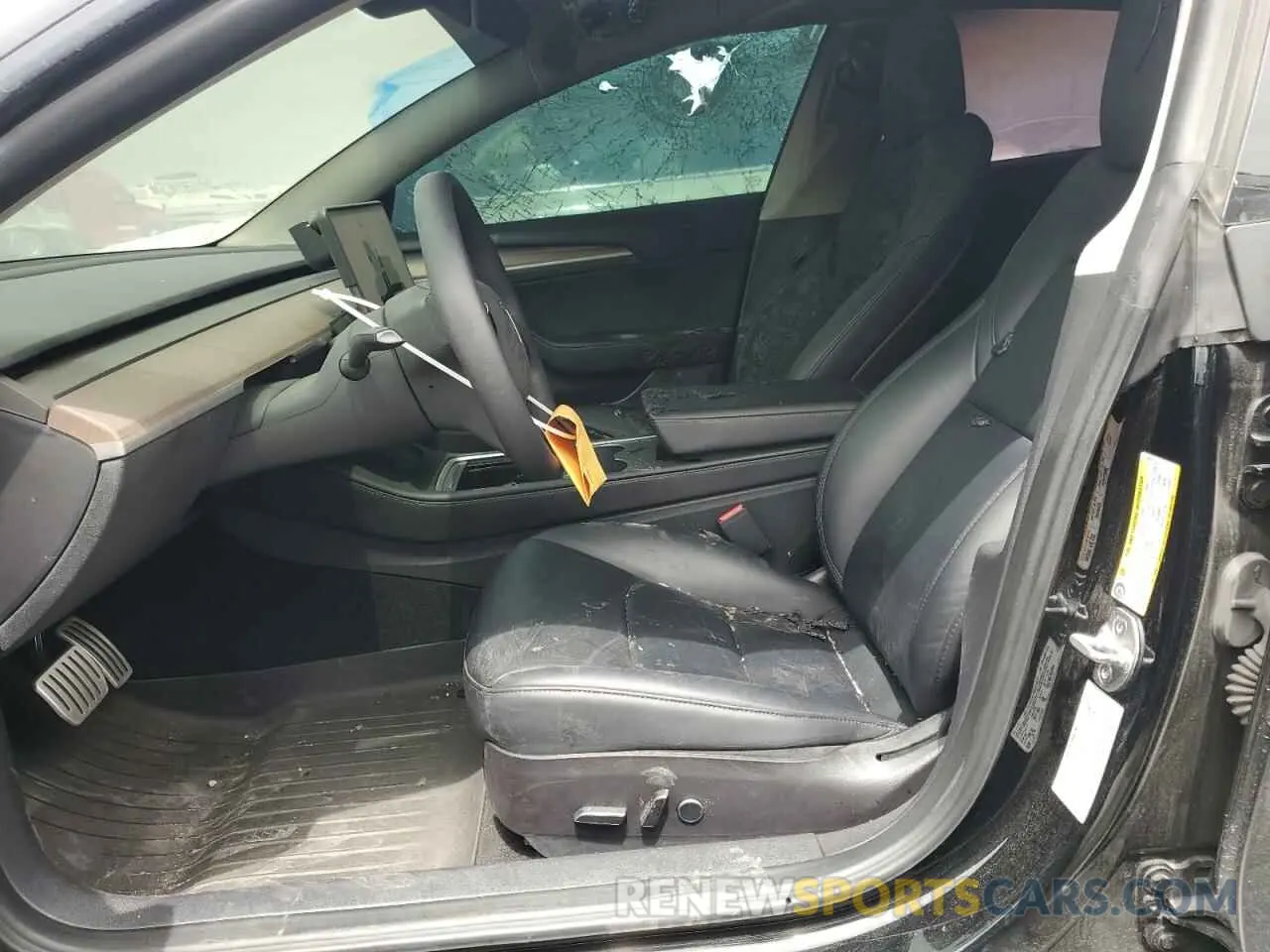 7 Photograph of a damaged car 5YJ3E1EC9PF414218 TESLA MODEL 3 2023