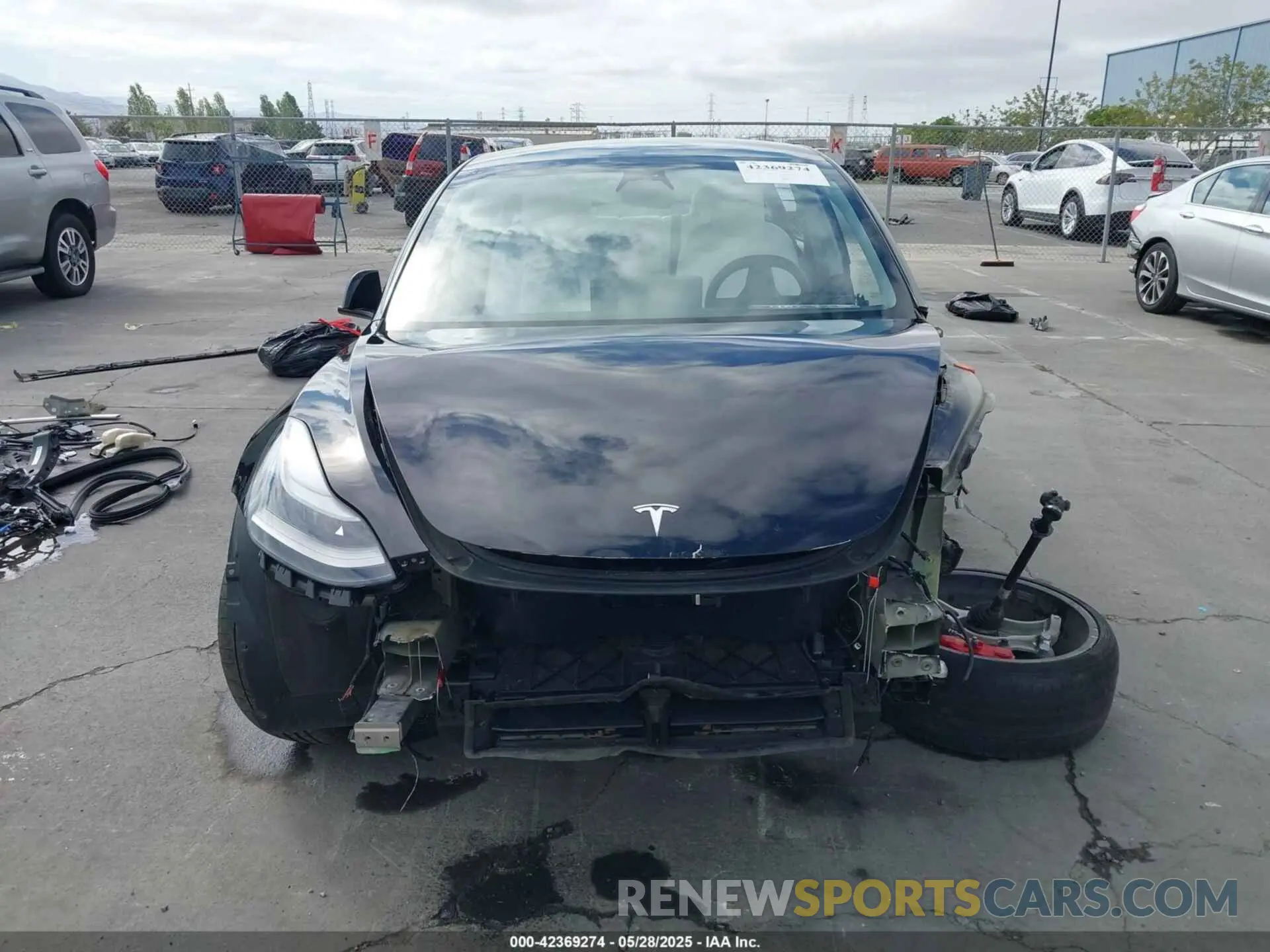 12 Photograph of a damaged car 5YJ3E1EC9PF508955 TESLA MODEL 3 2023