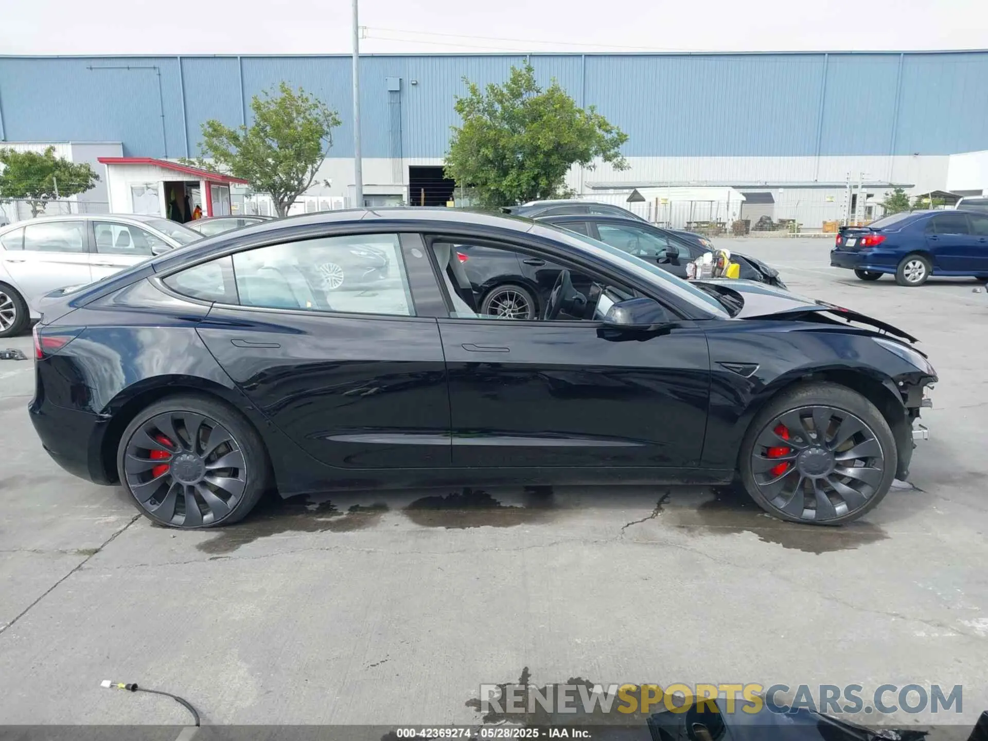 13 Photograph of a damaged car 5YJ3E1EC9PF508955 TESLA MODEL 3 2023