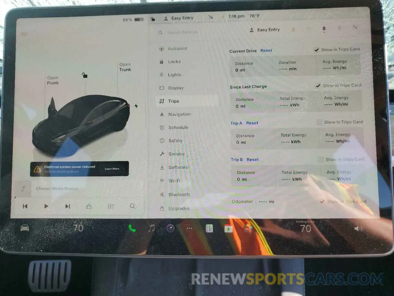 9 Photograph of a damaged car 5YJ3E1EC9PF627878 TESLA MODEL 3 2023