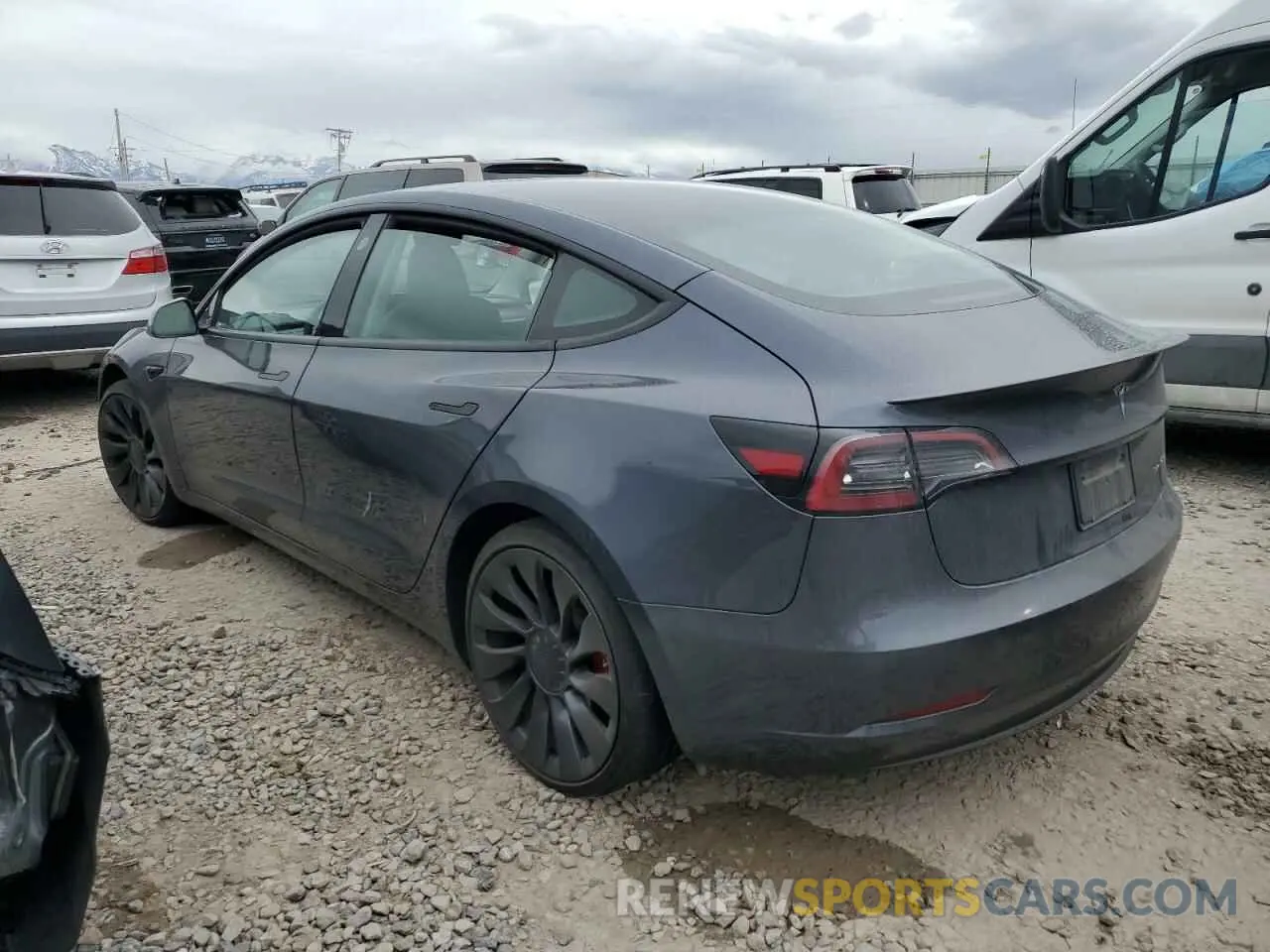 2 Photograph of a damaged car 5YJ3E1EC9PF673517 TESLA MODEL 3 2023