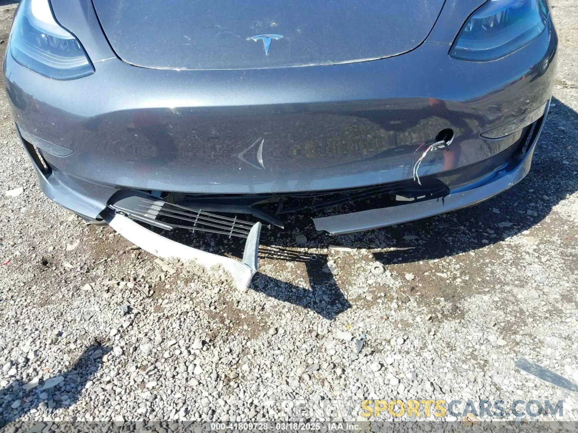 6 Photograph of a damaged car 5YJ3E1ECXPF462519 TESLA MODEL 3 2023